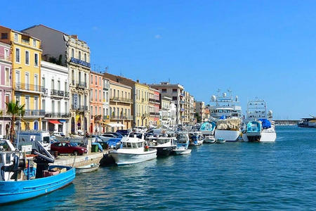 Marché de Sète en bateau