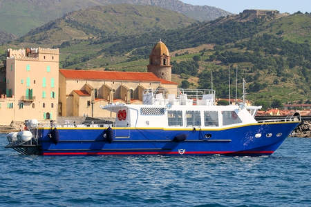 Excursion bateau escale Collioure