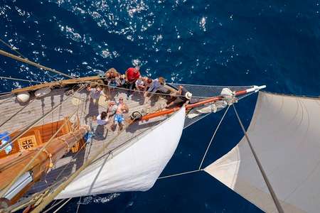 Louer bateau voilier avec skipper Hyères