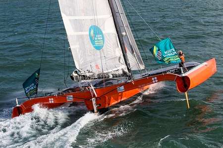 Demi-journee trimaran course Morbihan