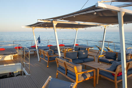 Soirée diner catamaran Antibes Côte Azur