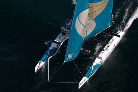 Catamaran course voile Extreme 40