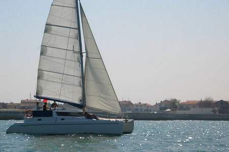 Catamaran Lavezzi 40