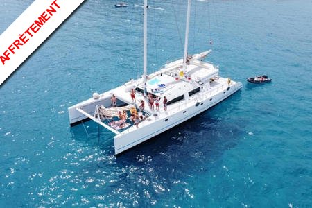 Catamaran 28 places Port Fréjus - 83