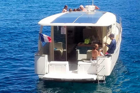 Demi-journée bateau Calanques Marseille