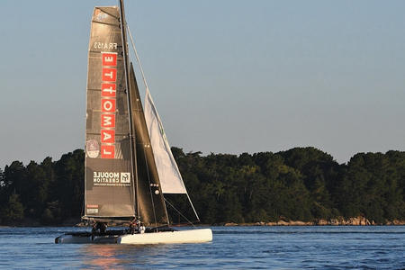 Sorties catamaran course Golfe Morbihan