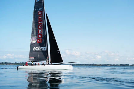 Demi-journée découverte catamaran course