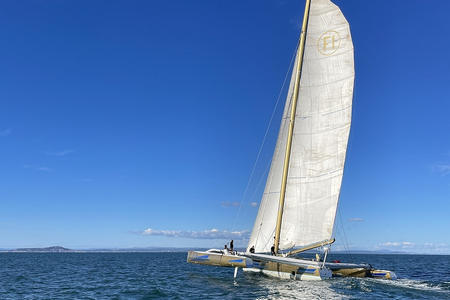 Trimaran course voile Morbihan