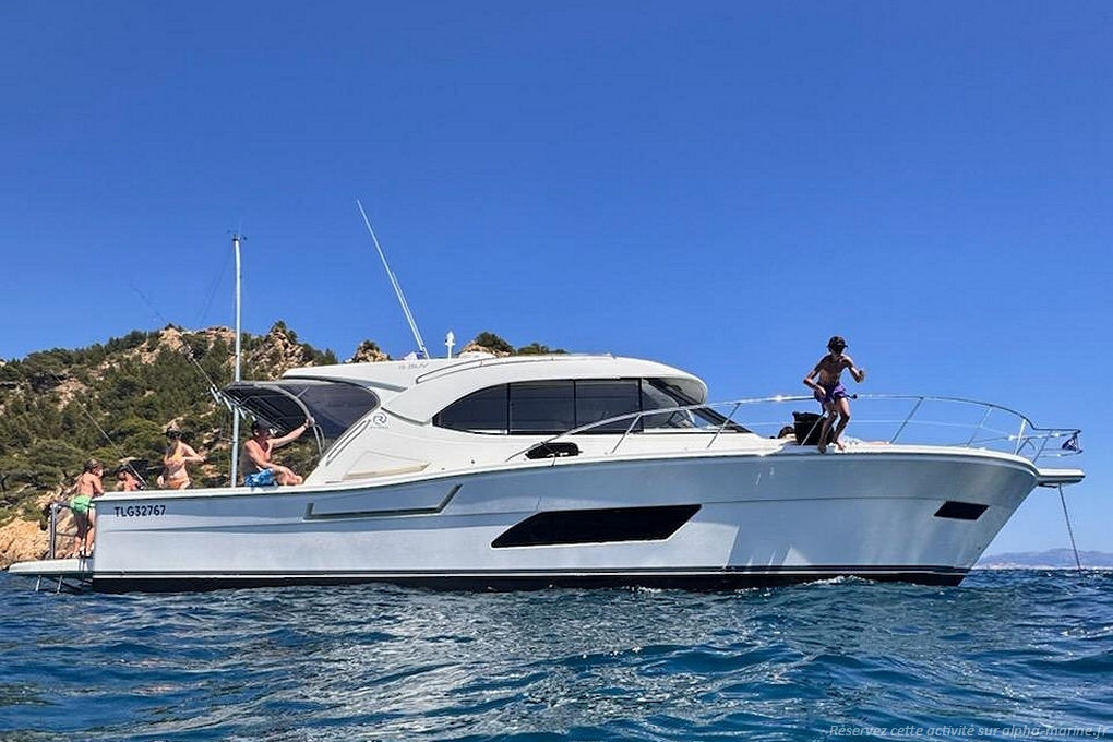 Riviera 445