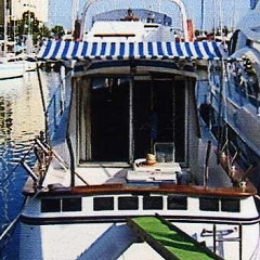 bateau moteur